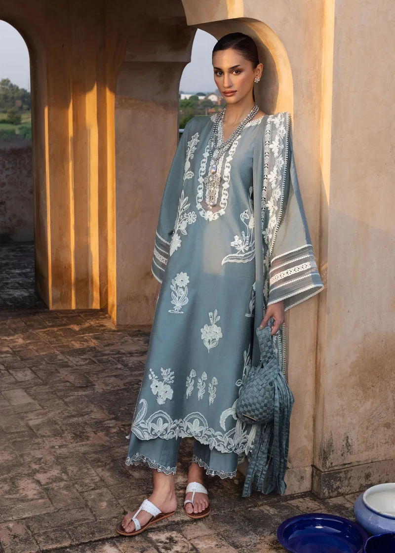 Crimson Mitti Winter Pret Collection 2025 Shabo